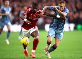 Nottingham Forest vs Aston Villa : Heure et chaîne où regarder le match