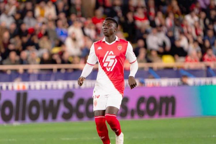 Monaco réclame une fortune pour laisser partir Lamine Camara cet été