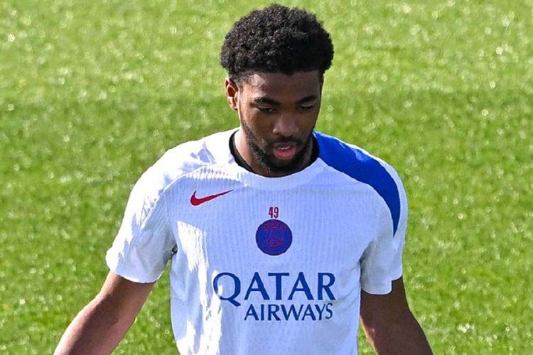 Liverpool cible la pépite parisienne Ibrahim Mbaye