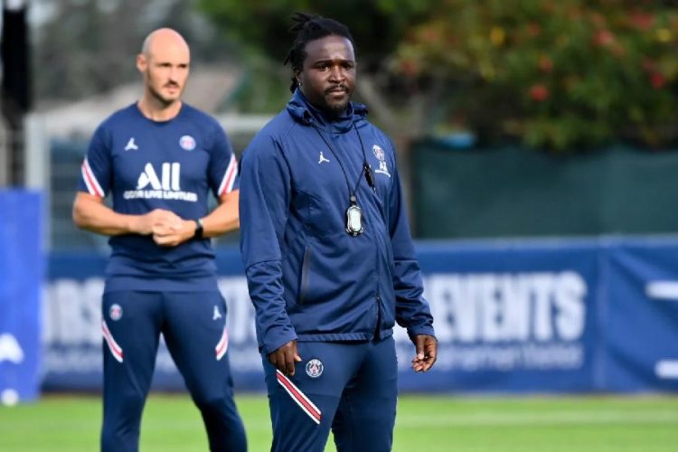 « C’est dans la victoire qu’on construit » : Bernard Mendy rassure après la victoire du Sénégal