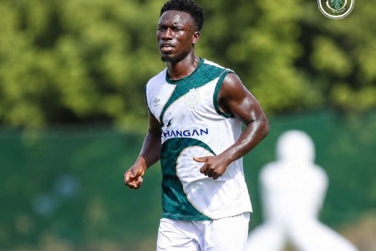 Le désaccord se poursuit entre Pape Ousmane Sakho et le Raja Casablanca